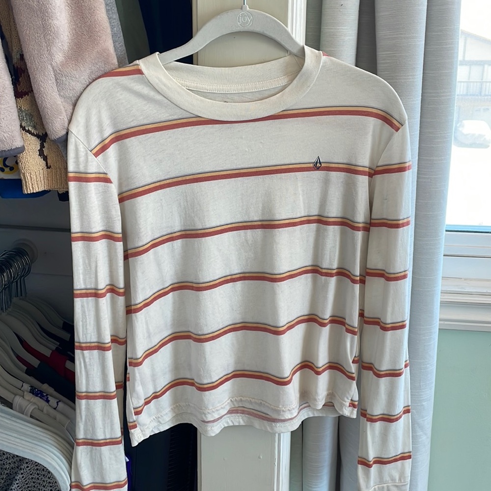 Volcom long sleeve tee